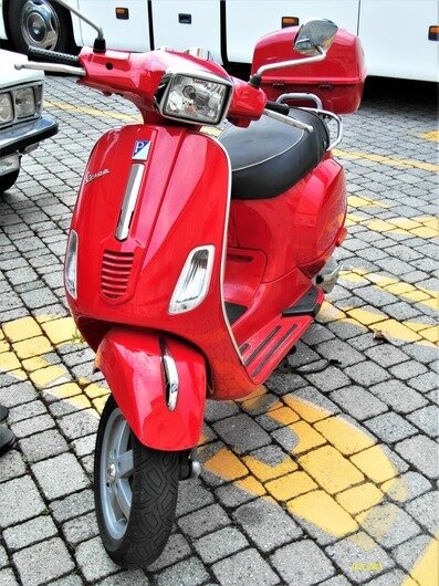 Populair in Italië .