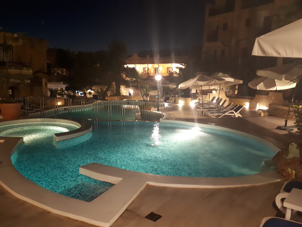 Zwembad hotel